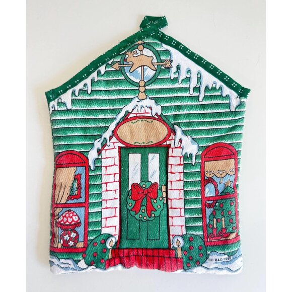 Quilted House Shaped Holiday Pot Holders by RD B&D - Set of 2 - Picture 6 of 10